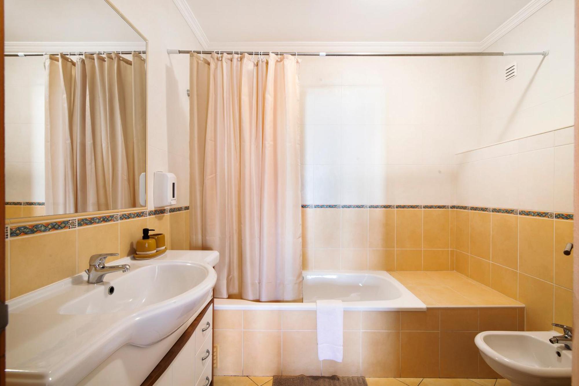 Casa Dos Salgados Apartment อัลบูเฟรา ภายนอก รูปภาพ